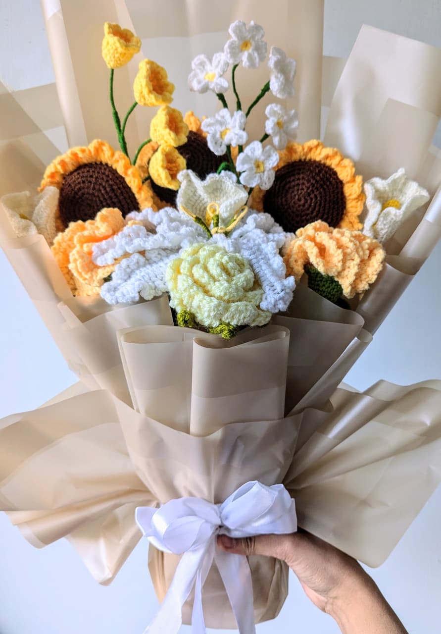Sunlit Crochet Bouquet