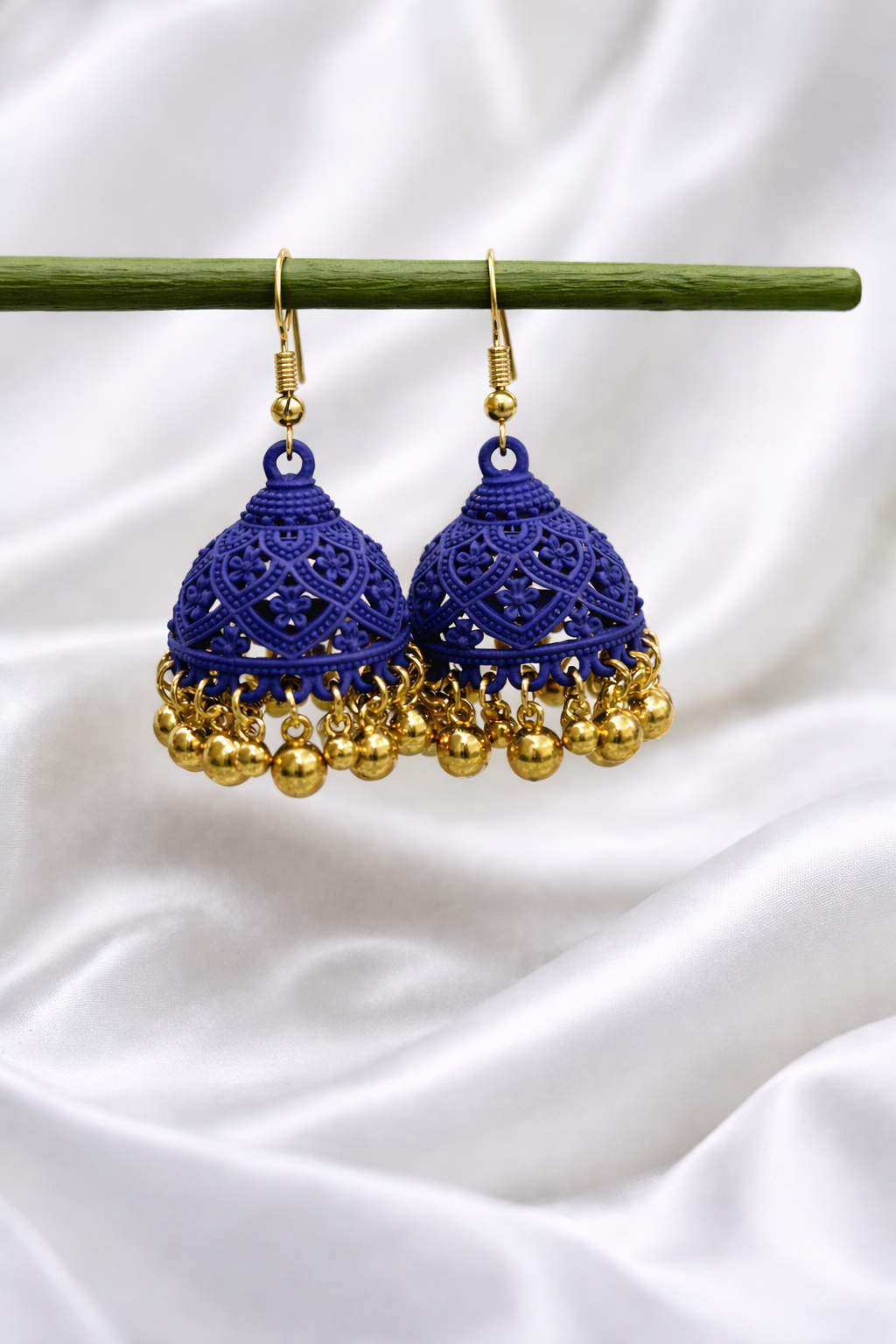 Matt coloured jhumka